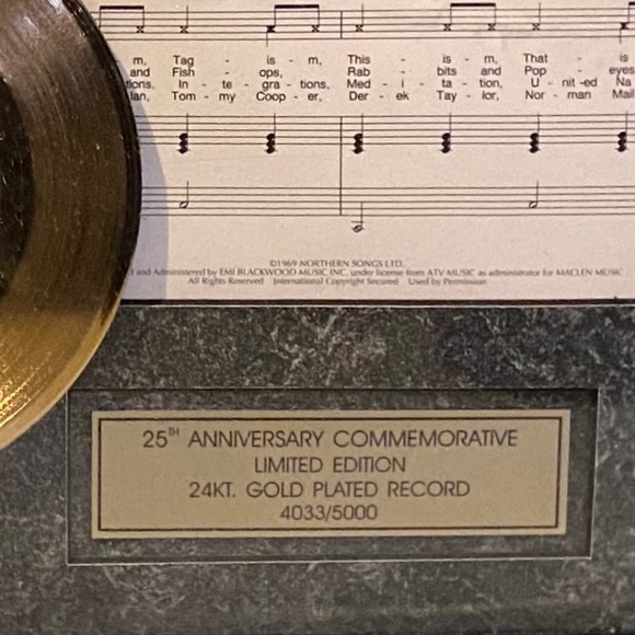 25th Anniversary Commemorative Gold-Plated Record - Picture 4 of 10